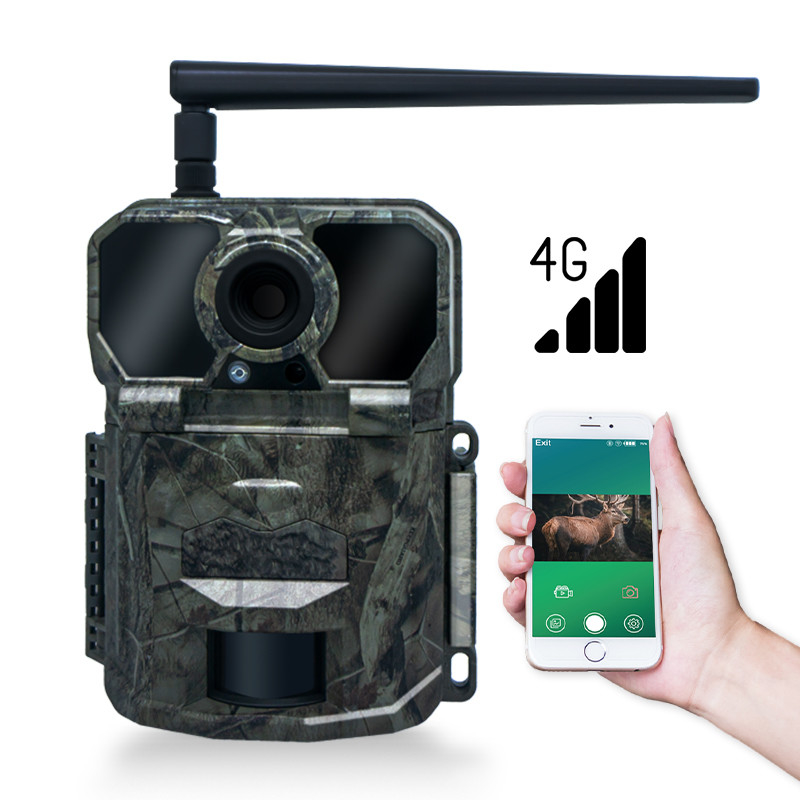 Kamera berburu nirkabel 4G KW896 dengan antena 100 kaki jarak malam penglihatan malam 32MP 2K 0.15s kecepatan pemicu untuk berburu rusa